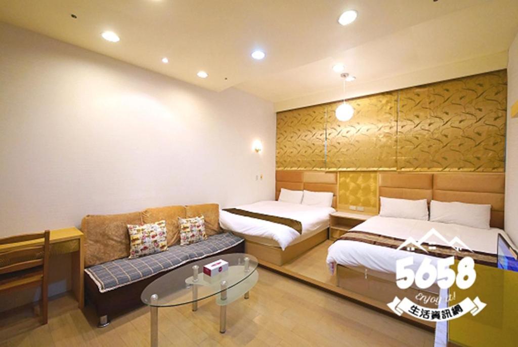 85 Happy Holiday Hotel Kaohsiung Exterior photo