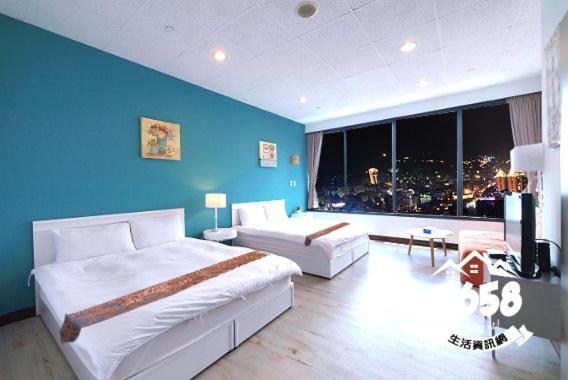 85 Happy Holiday Hotel Kaohsiung Exterior photo
