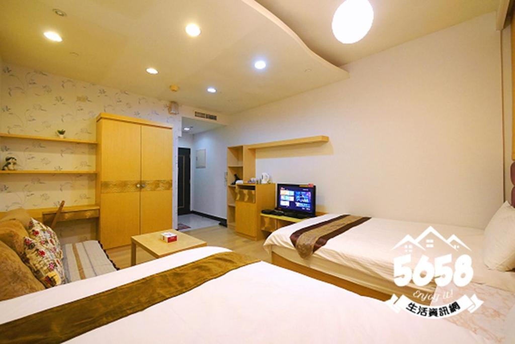 85 Happy Holiday Hotel Kaohsiung Exterior photo